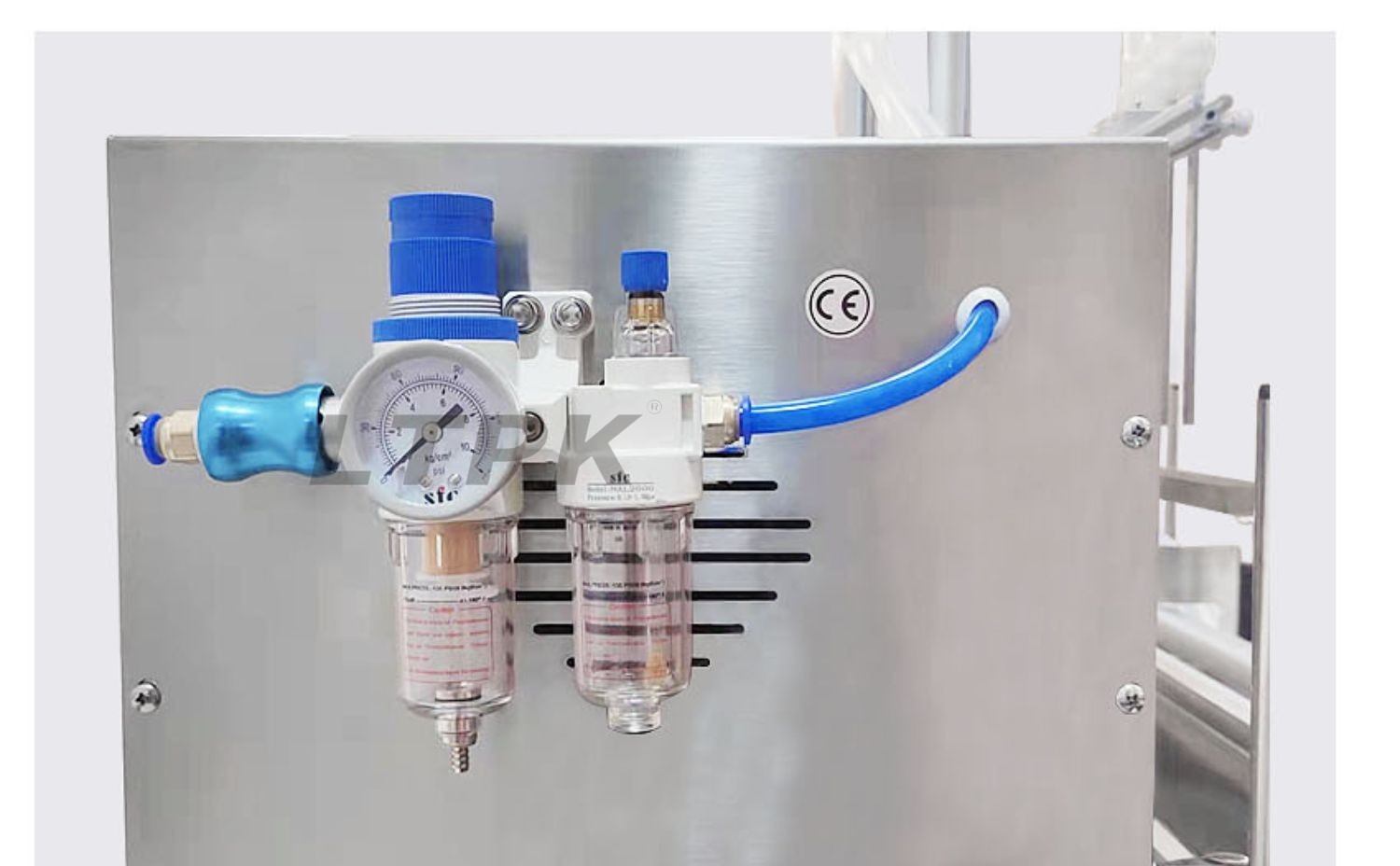 LTPK LT-DMPF4H AUTOMATIC 4 NOZZLES MAGNETIC PUMP LIQUID FILLING MACHINE
