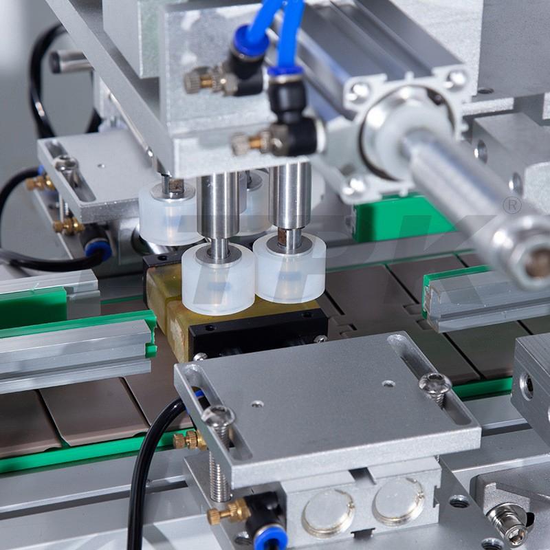 LTPK LT-FAL90 L Configuration Automatic Bottle Labeler Liquid Filling Capping And Labeling Machine Plastic Bottle Round