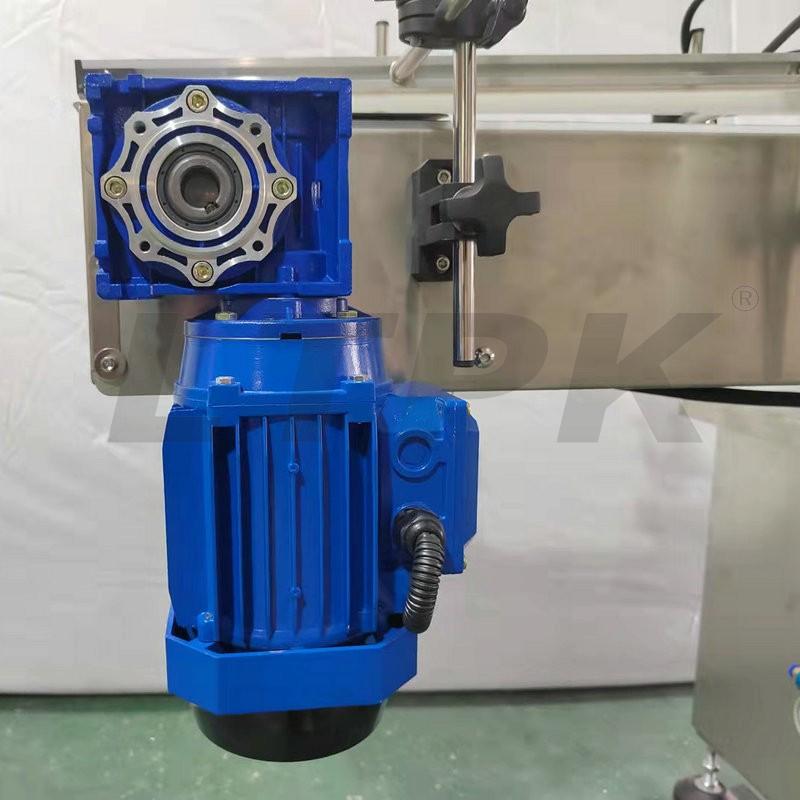 LTPK LT-XG16F AUTOMATIC SCREWING CAPPING MACHINE