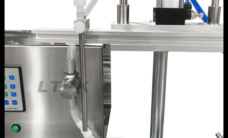 LT-DMPF1HL Automatic Magnetic Pump Small Bottle Liquid Beverage Filling Machine With Diving Nozzle