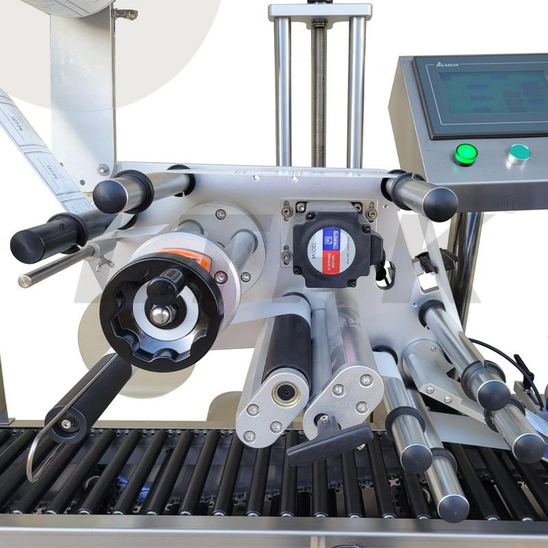LTPK LT-330 Automatic Horizontal Round Bottle Labeling Machine 